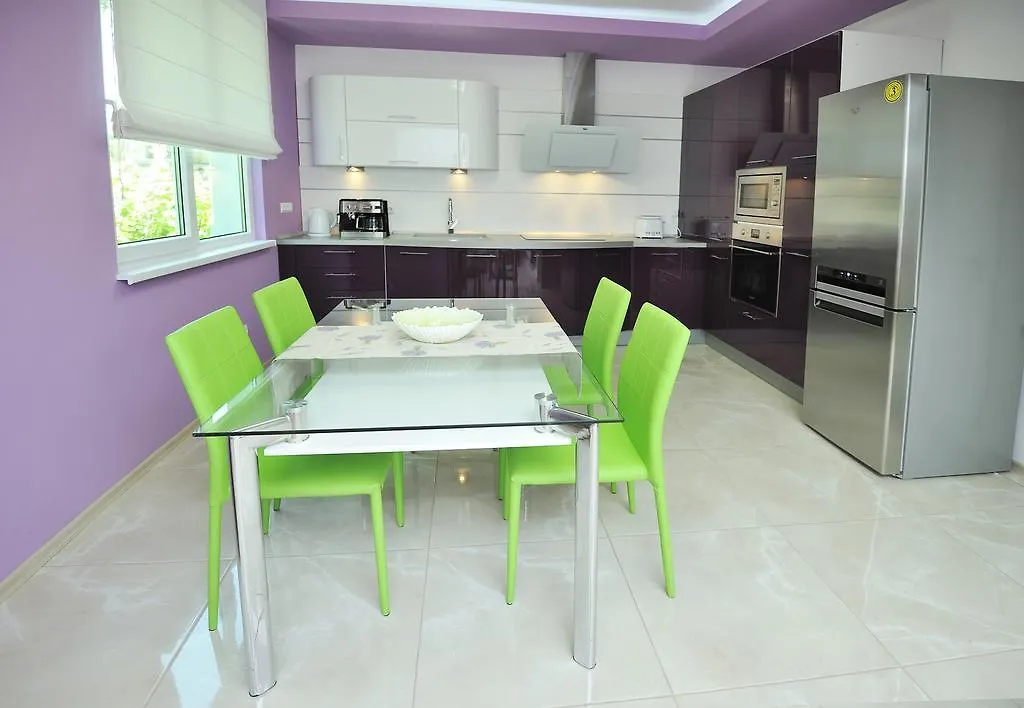 Delfin Apartment Varna
