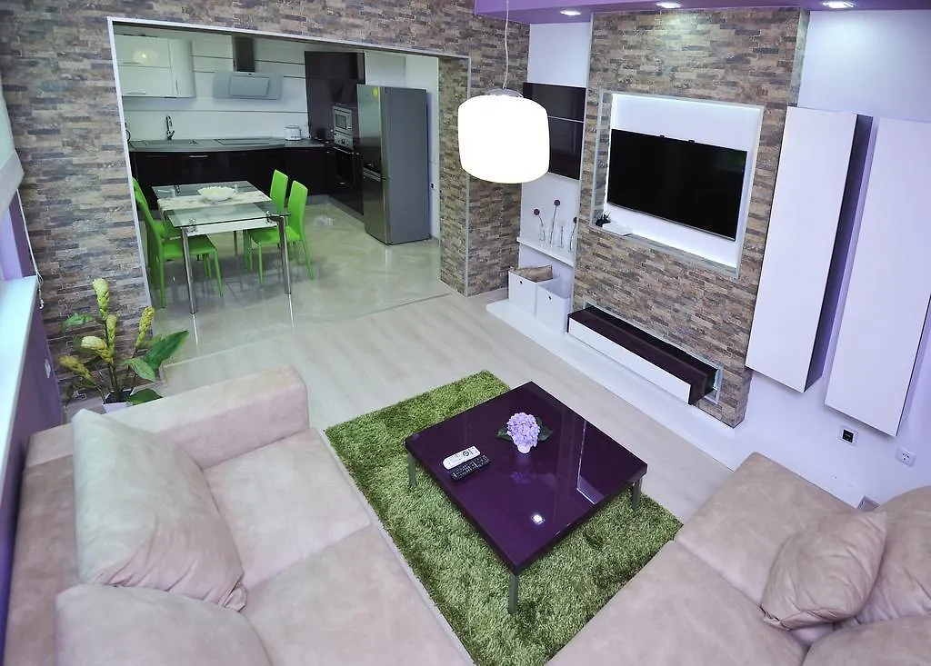 Delfin Apartment contacts